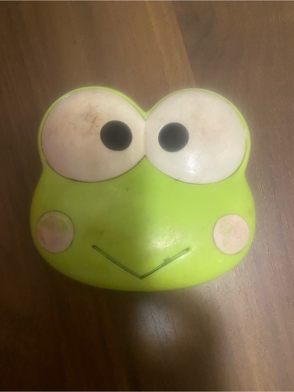 Vintage Green Frog Face compact vintage. Missing mirror & comb